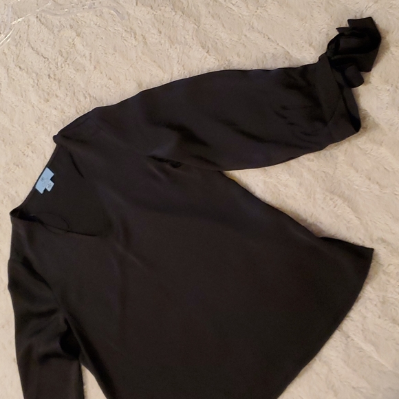 CeCe tie sleeve blouse - Picture 3 of 9